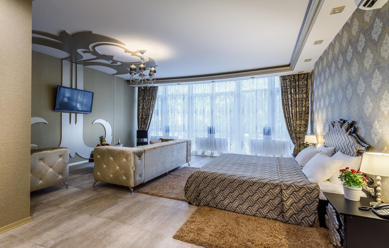 Hotel Victoria Plaza Pereslavl-Zalesskiy Esterno foto